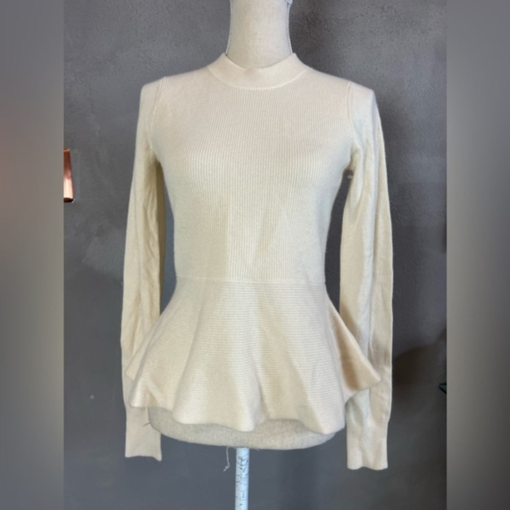 New without tags Veronica Beard Raleigh cashmere sweater S